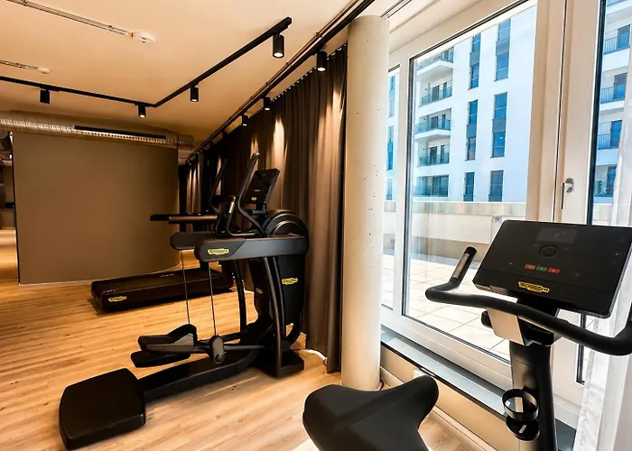Skyview, Expo Fair, Airport, Gym, Rooftop! * Frankfurt am Main